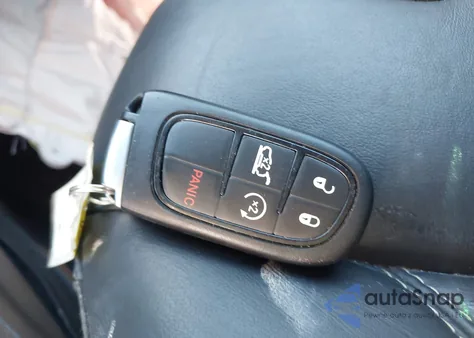 2018 Jeep Cherokee Limited 4X4 from USA, damaged, VIN 1C4PJMDB0JD541414